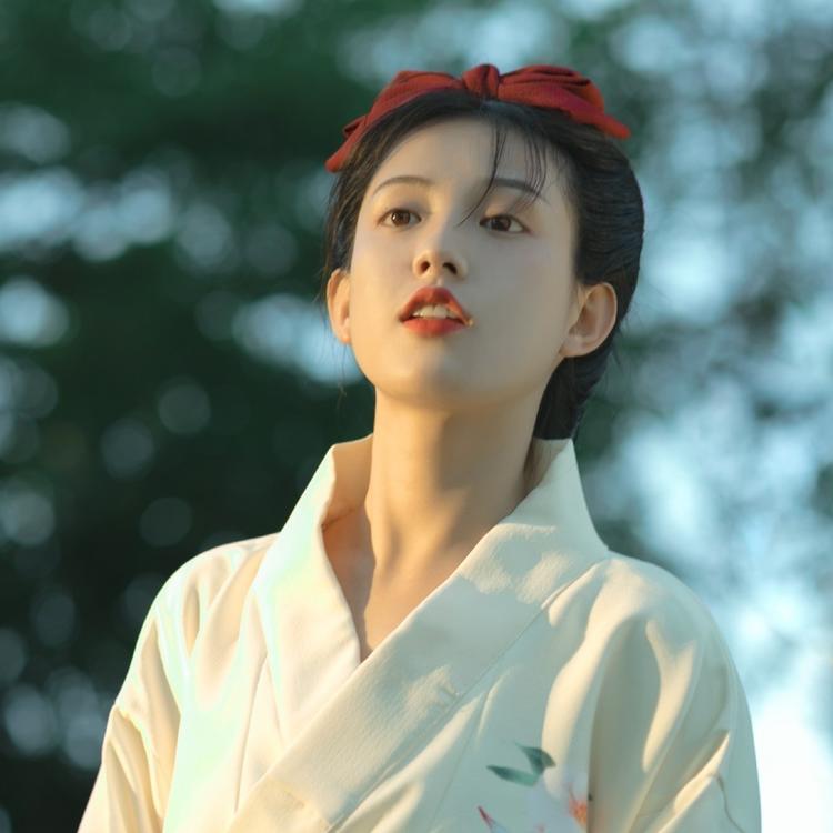 高久千草（饰 未知角色） - 教育课程视频在线观看 - 客户端直播